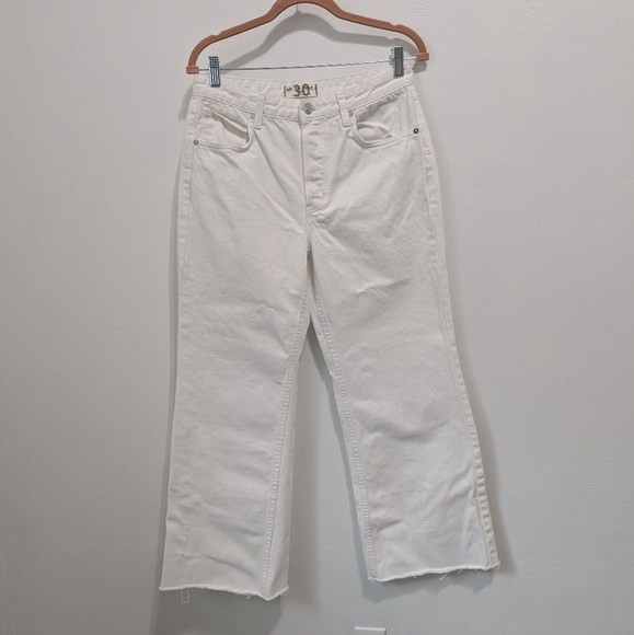 We The Free Wide Legged White Jean Size 28.5" Waist 100% Cotton - Picture 1 of 15